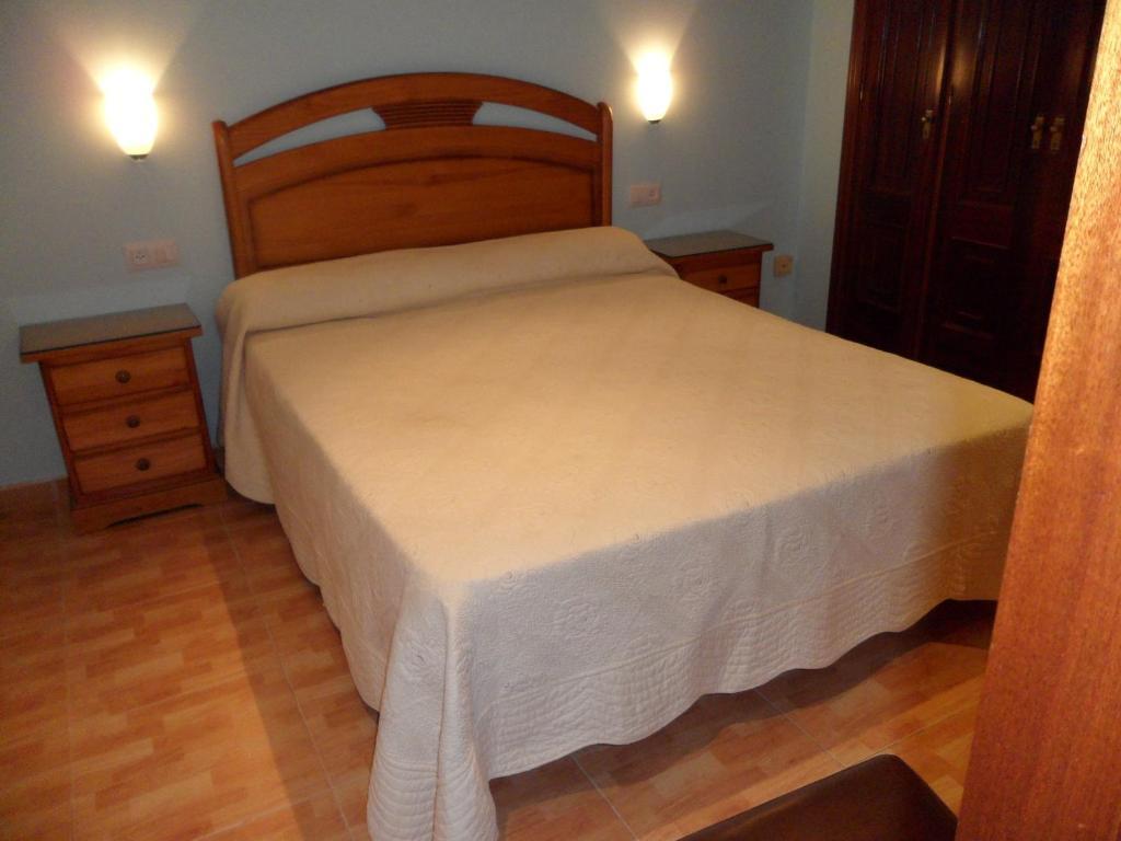 Hotel Hostal Alce Nigrán Zimmer foto